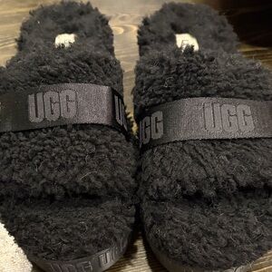 UGG Women’s Black Fuzzy Slides